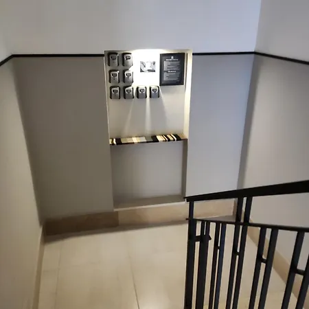 Trani Residence דירה *