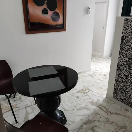 Trani Residence דירה טרני