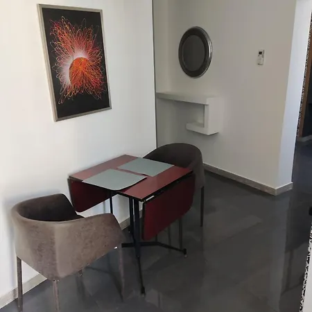 Trani Residence דירה *